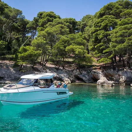 Jeanneau Merry Fisher 795