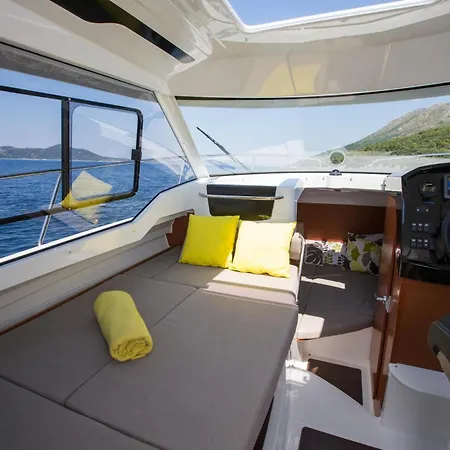 Jeanneau Merry Fisher 795 *